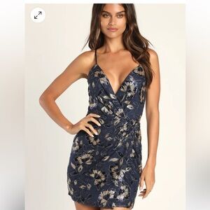 Lulus Small My Best Look Navy and Gold Sequin Surplice Bodycon
Mini Dress